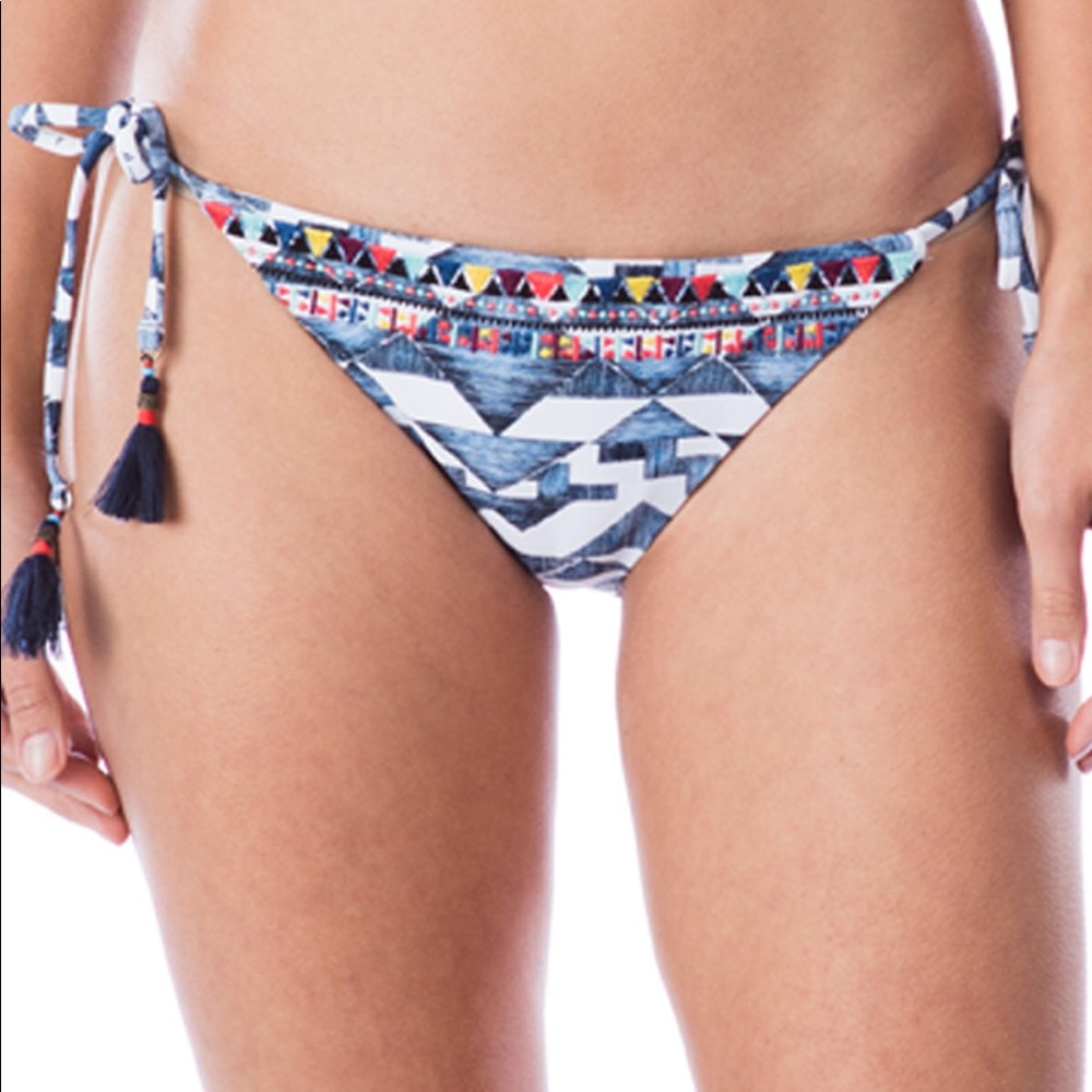 Lucky Brand Going South Tie Side Hipster